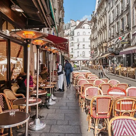 Place Pantheon باريس