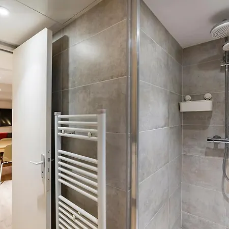 Place Pantheon Appartement Parijs